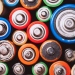 Återvinningen av laddningsbara hydridbatterier kan bli enklare med en ny metod, enligt en ny studie. Laddningsbara batterier finns av olika sorter, stora som små, och metoden är användbar för alla typer av NiMH-batterier. Foto: Paninastock/Mostphotos